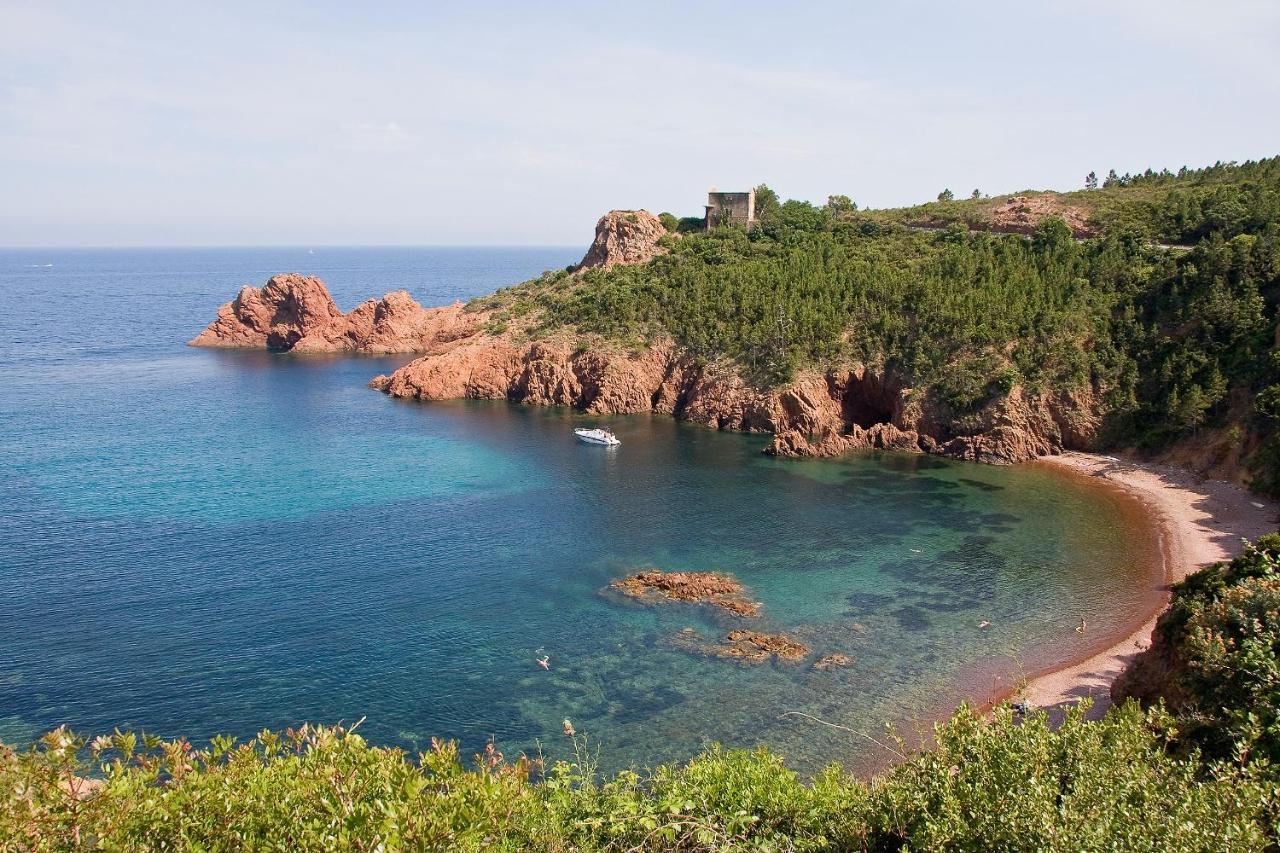 Agay Cap Esterel Le Hameau F2 Clim Plein Sud Dernier Etage Magnifique Vue Mer Saint-Raphaël Exteriör bild