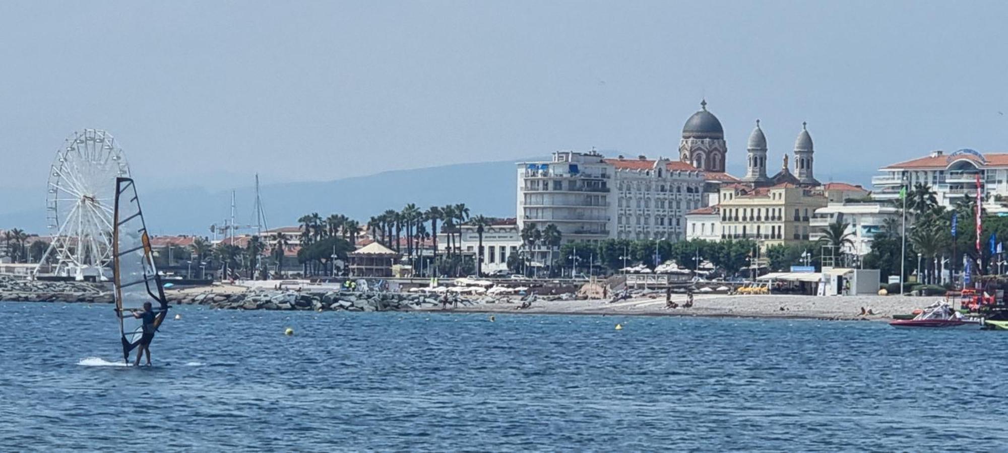 Agay Cap Esterel Le Hameau F2 Clim Plein Sud Dernier Etage Magnifique Vue Mer Saint-Raphaël Exteriör bild