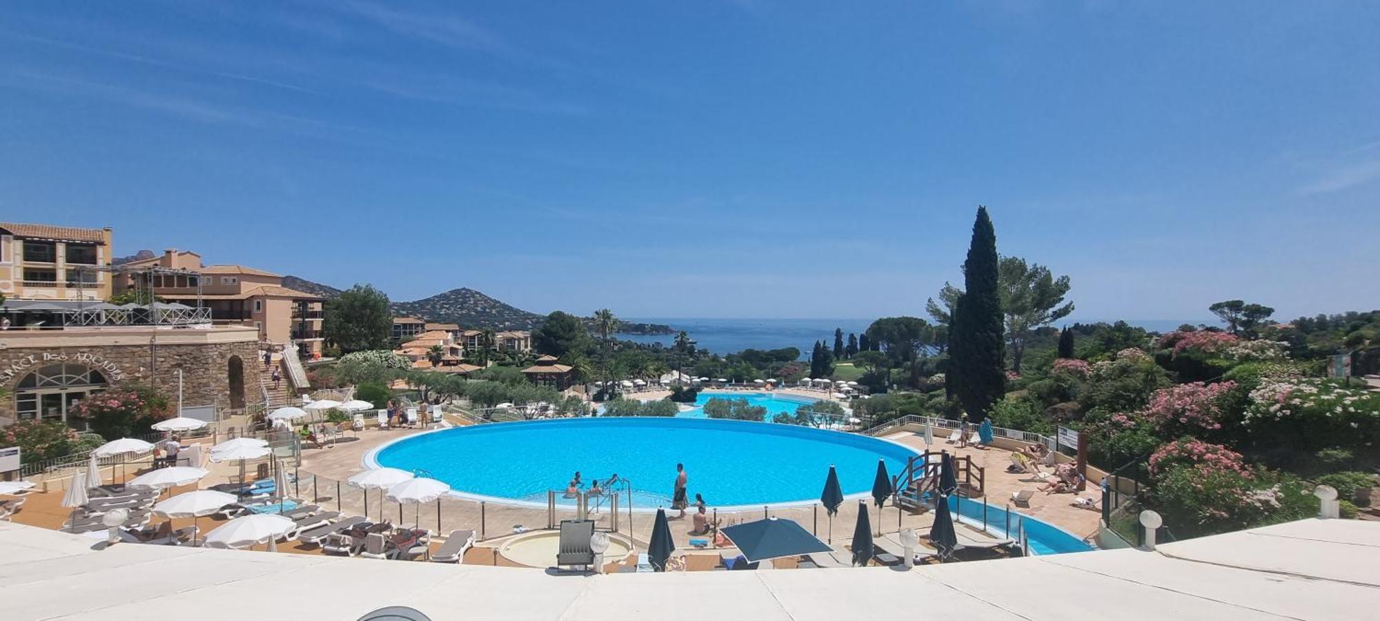 Agay Cap Esterel Le Hameau F2 Clim Plein Sud Dernier Etage Magnifique Vue Mer Saint-Raphaël Exteriör bild