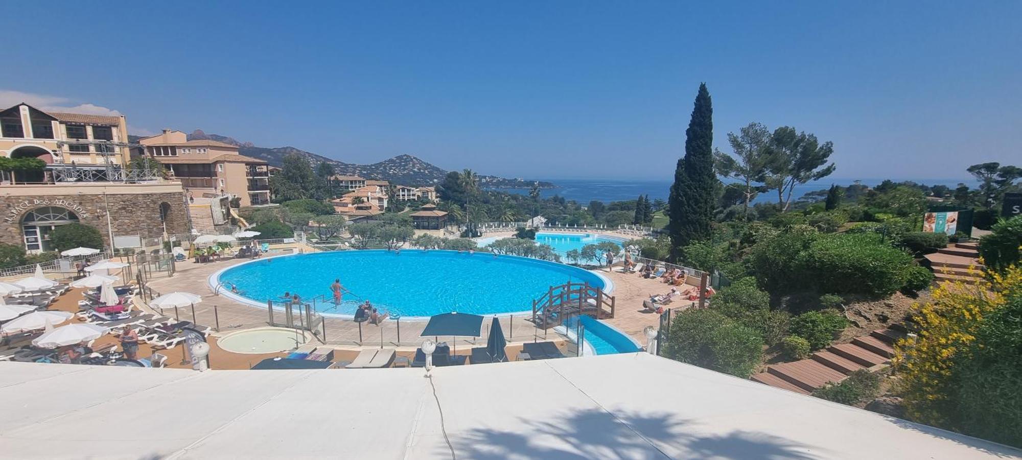 Agay Cap Esterel Le Hameau F2 Clim Plein Sud Dernier Etage Magnifique Vue Mer Saint-Raphaël Exteriör bild