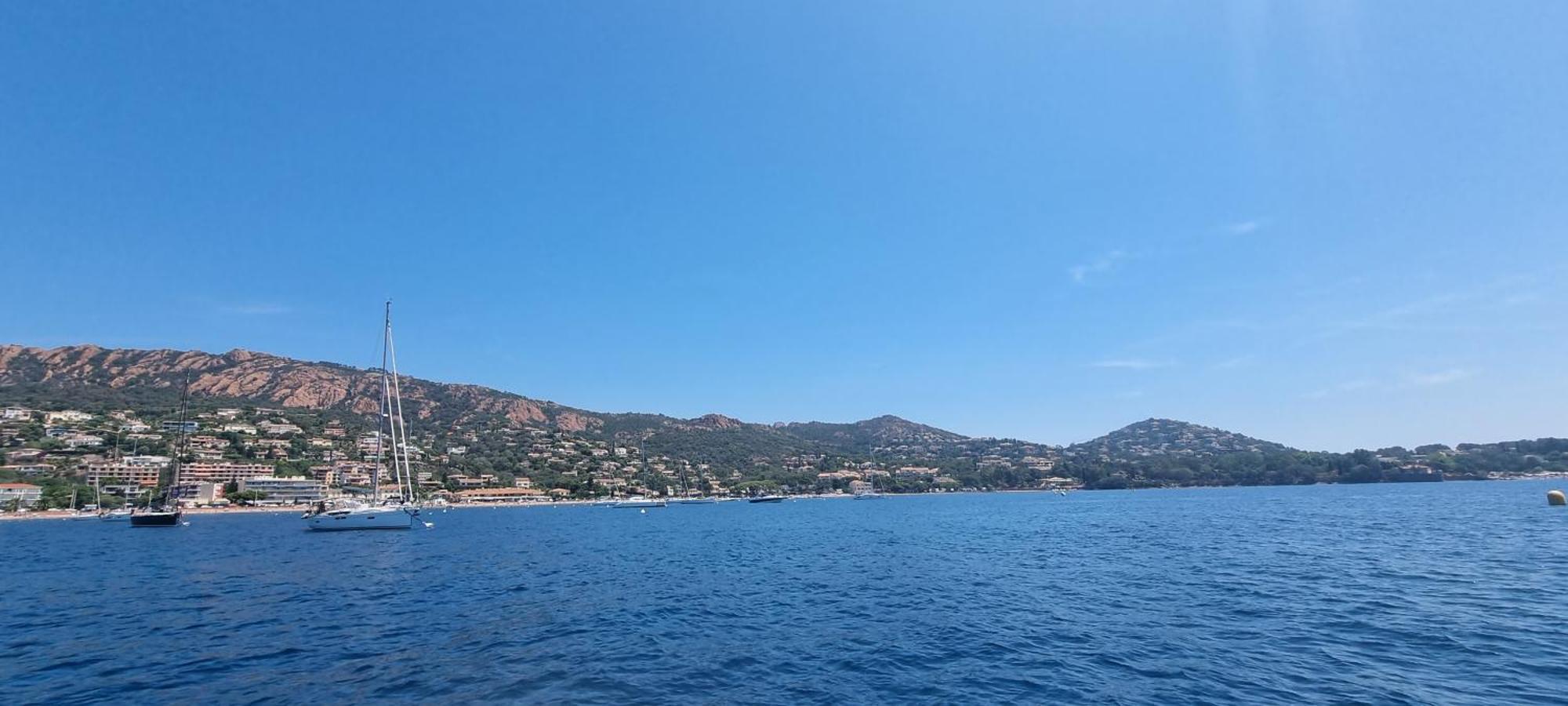 Agay Cap Esterel Le Hameau F2 Clim Plein Sud Dernier Etage Magnifique Vue Mer Saint-Raphaël Exteriör bild
