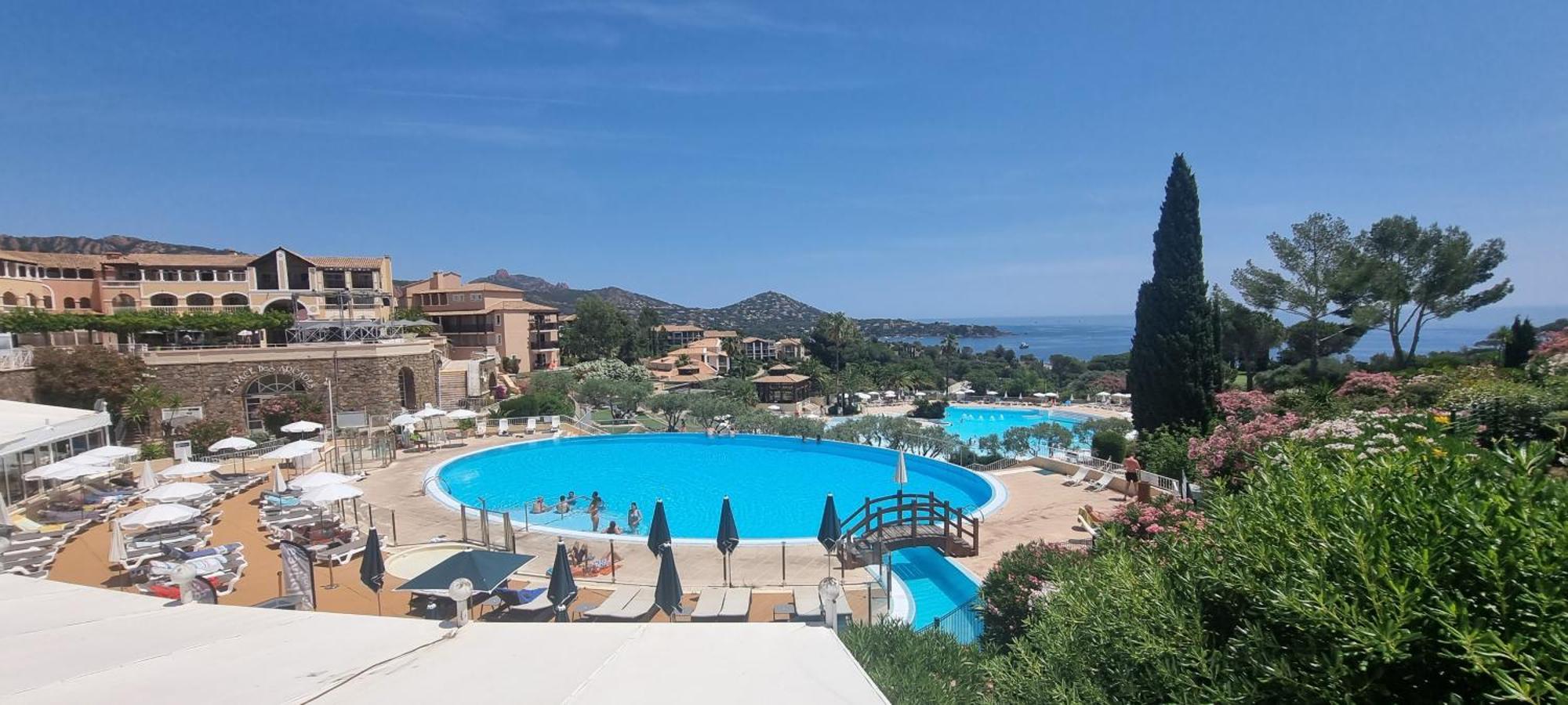 Agay Cap Esterel Le Hameau F2 Clim Plein Sud Dernier Etage Magnifique Vue Mer Saint-Raphaël Exteriör bild